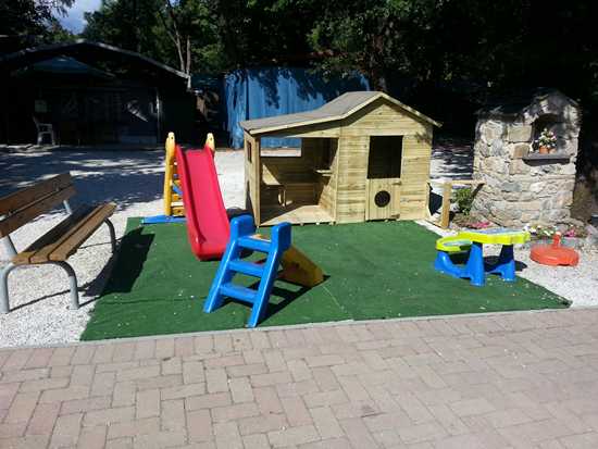  CAMPING LUNI foto 2